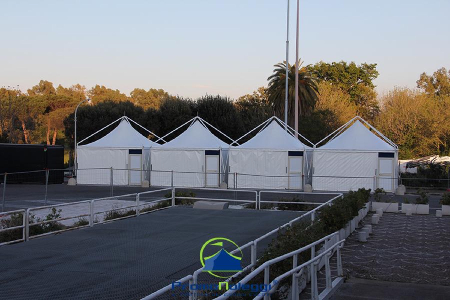Gazebo — Promonoleggi