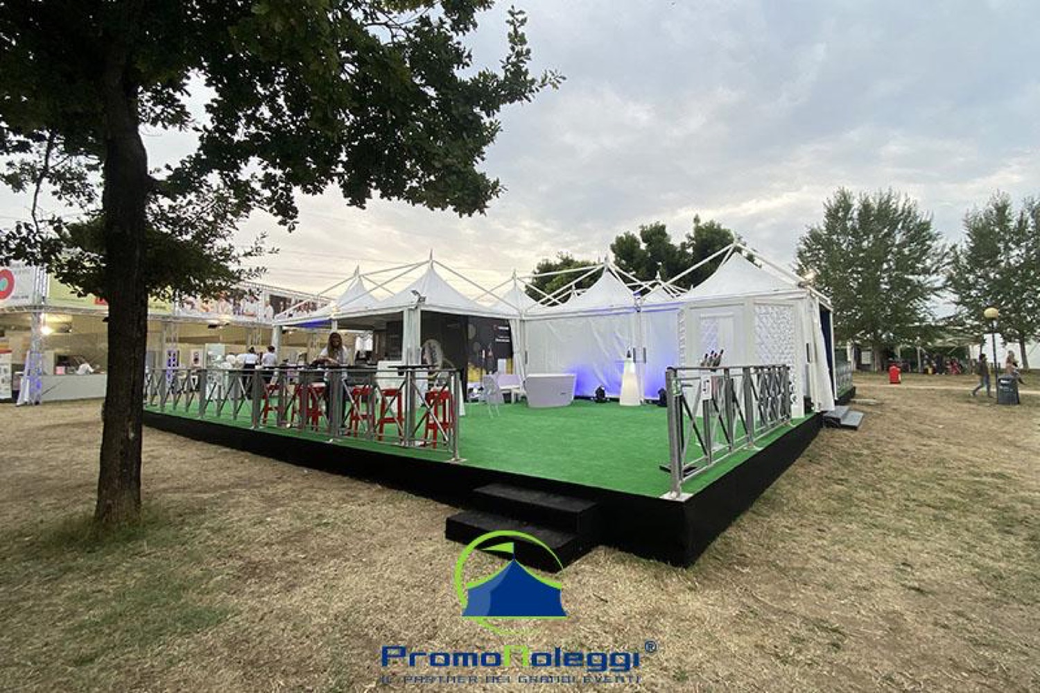 Gazebo — Promonoleggi