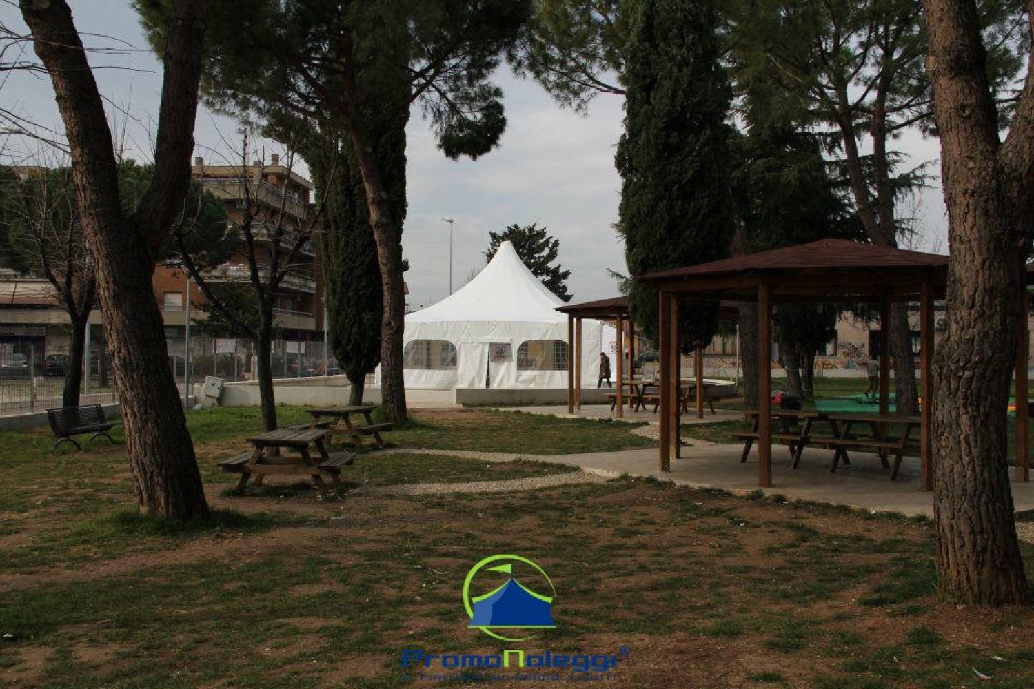 Pagoda — Promonoleggi
