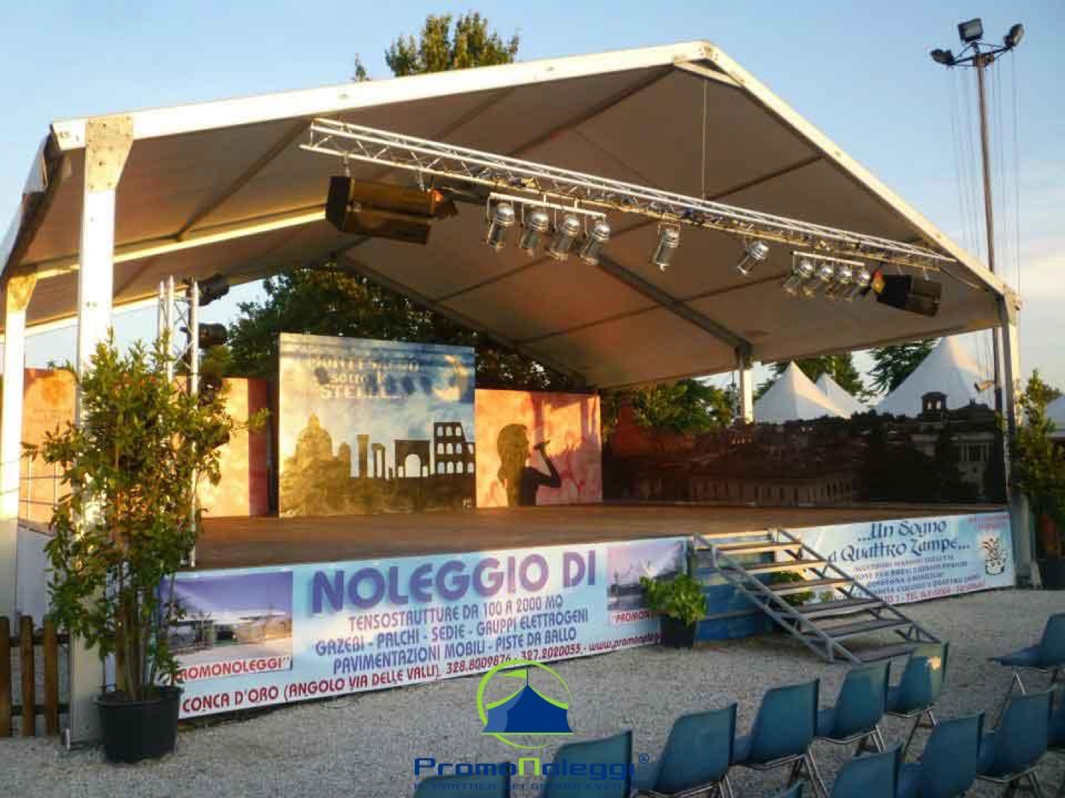 Stage e palchi modulari — Promonoleggi