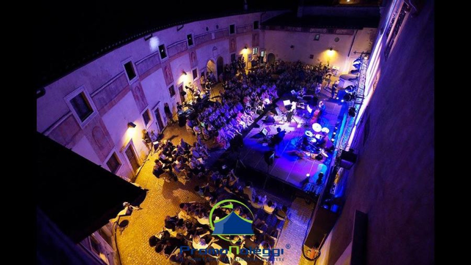 Stage e palchi modulari — Promonoleggi