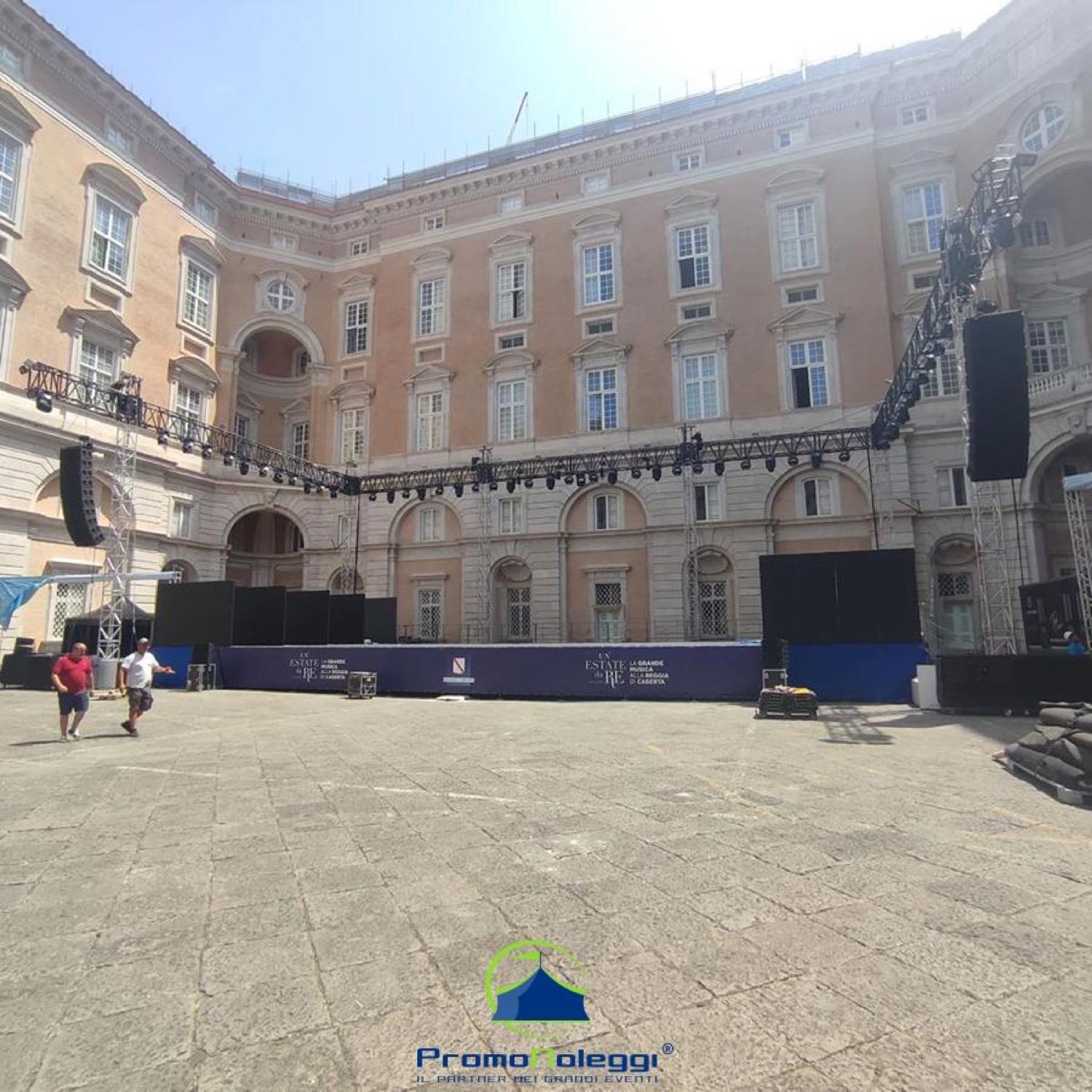 Stage e palchi modulari — Promonoleggi